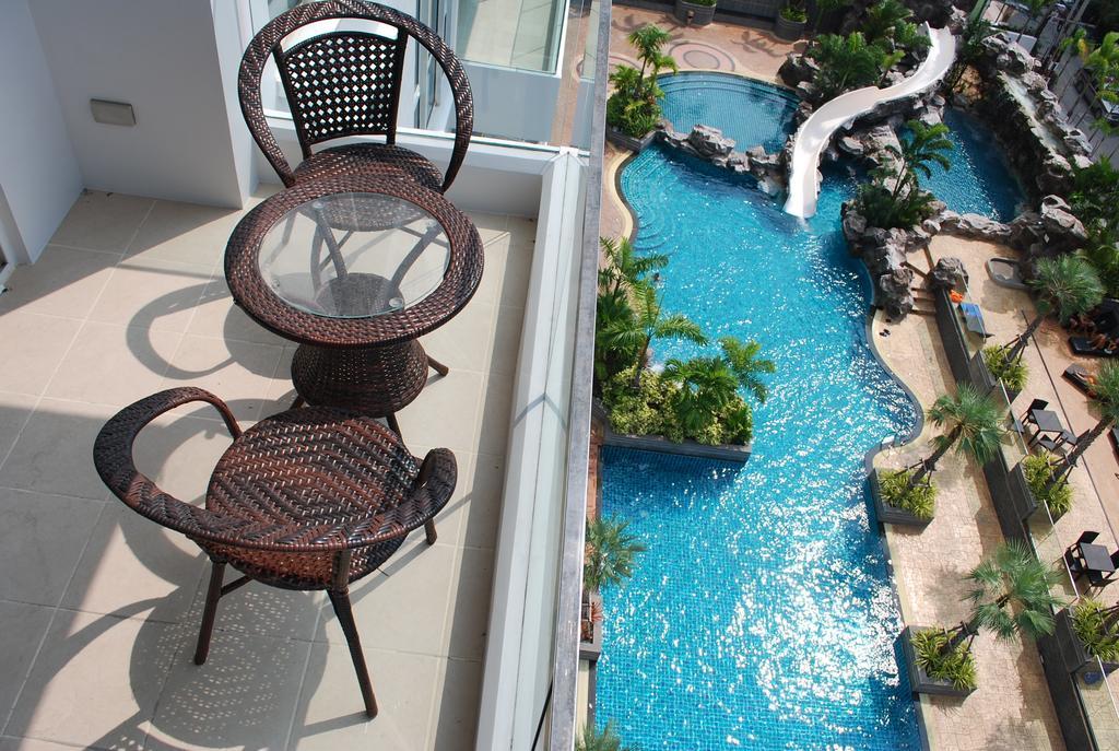 The Cliff Residence Condo Pattaya Zimmer foto