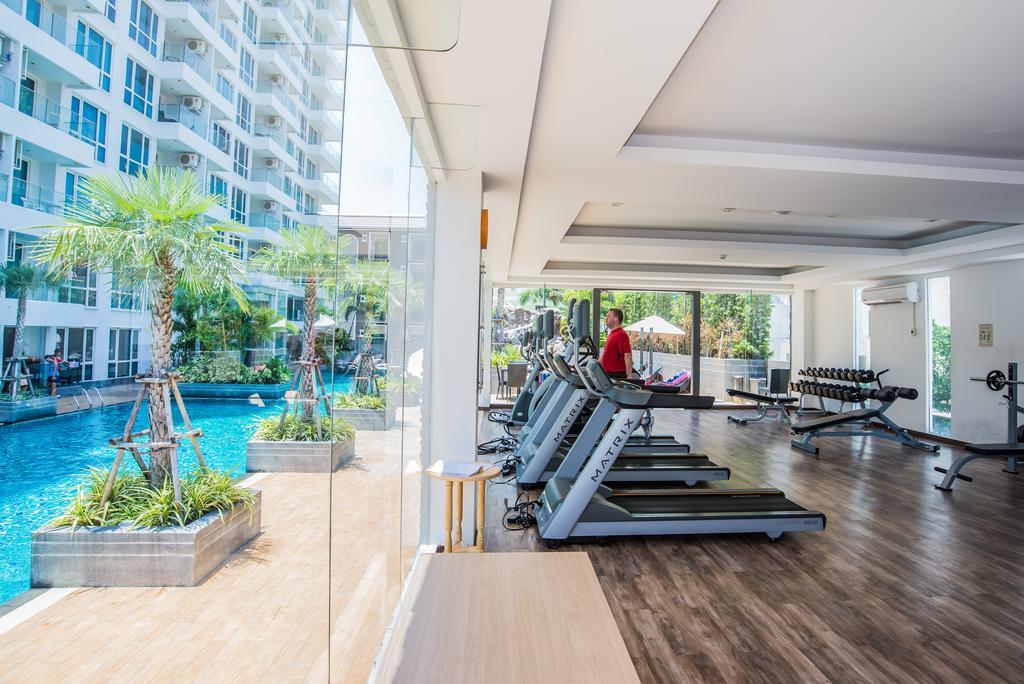 The Cliff Residence Condo Pattaya Exterior foto