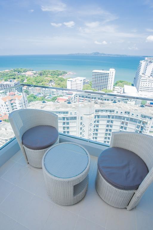 The Cliff Residence Condo Pattaya Zimmer foto