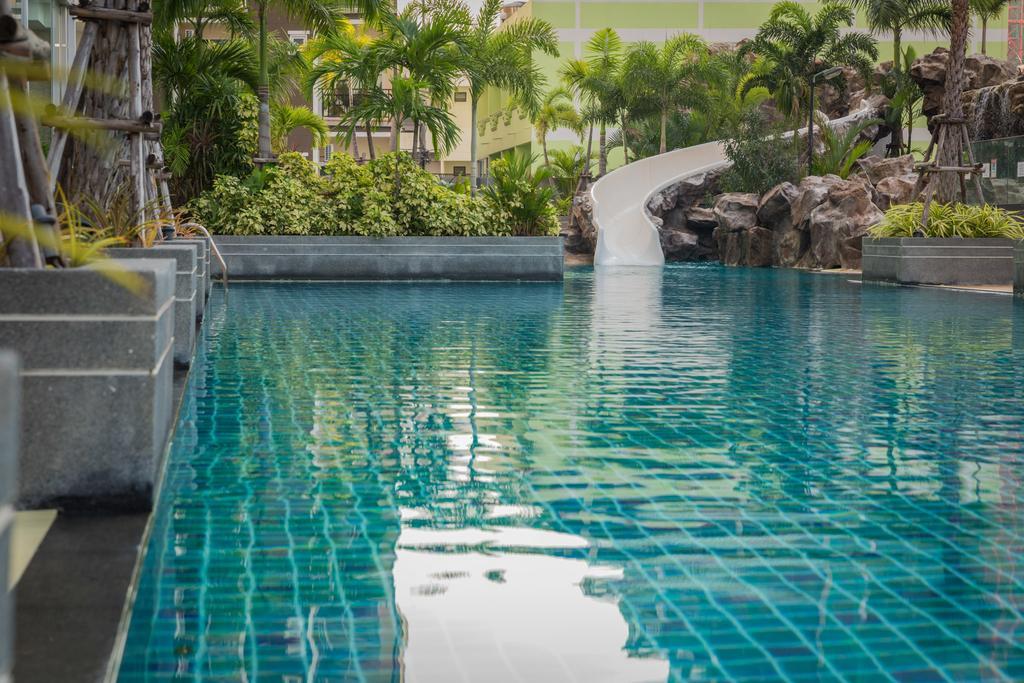 The Cliff Residence Condo Pattaya Exterior foto