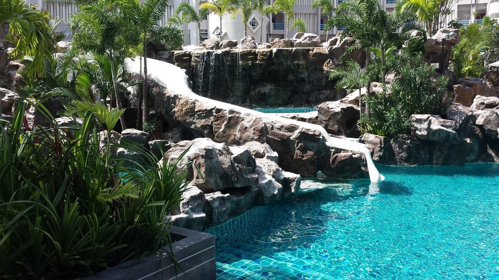 The Cliff Residence Condo Pattaya Exterior foto